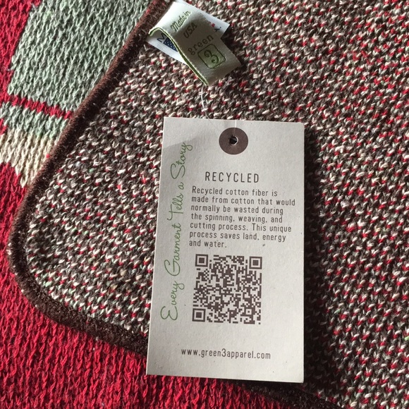 3 Pigs Throw Jr from Green3Apparel -NWT - Picture 5 of 6